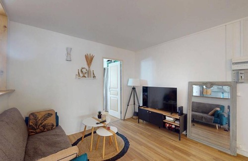 Poitiers Station Balnéaire | 70 m² Chambre privée ∙ 1 chambre ∙ 1 personne