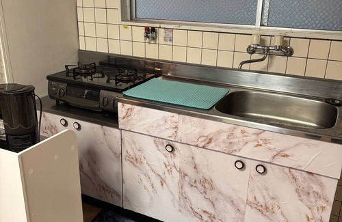 Tenokuchi-cho Appartement | 70 square meters in size with modern tatami mats. A spacious and open room with a harmony of traditional Japanese and Western styles.