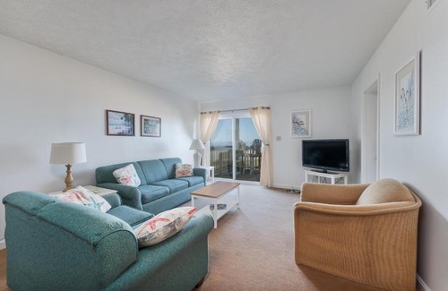 Rodanthe Maison | 7054 - Hatteras High 6A by Resort Realty