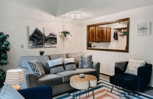 Glacier Maison | 73SW - A Perfect Family Getaway WIFI, Great Resort Amenities