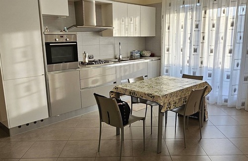 Sottomarina Appartement | 75 House elegant and spacious apartment 2 steps from the sea