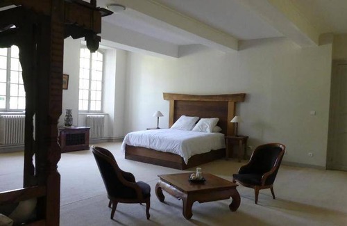 La Bastide-de-Serou Lit Et Petit-Déjeuner | 75 m² Chambre d'hôtes ∙ 3 personnes
