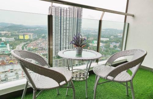 Bangi Sentral Appartement | 7INN Evo Soho Bangi (Free Parking, WIFI, Netflix)