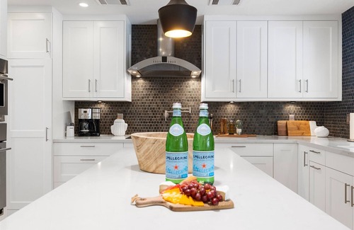 La Paz At Desert Springs Maison | 7min to TPC, 3 Kings & Kids Bunkbed, Games, Heated Pool, Large Outdoor Space!