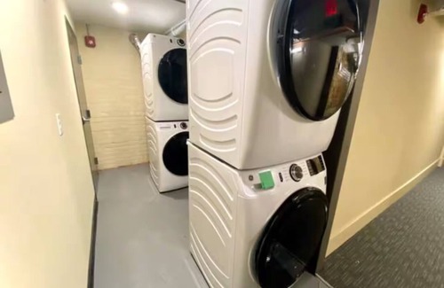 Midtown Appartement | 7min walk to DMC, Studio w/Wi-Fi