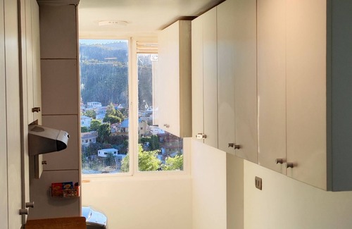 Valparaiso Appartement | 7P-Charming 3-bedroom apartment with AC, fitness room in vibrant Valparaíso