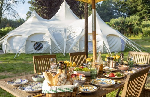 Bromsash Cabine | 8-Bed Lotus Belle Mahal Tent in The Wye Valley