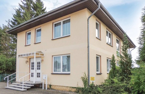 Langendorfer Berg Maison | 8 chambres hébergement à Stralsund
