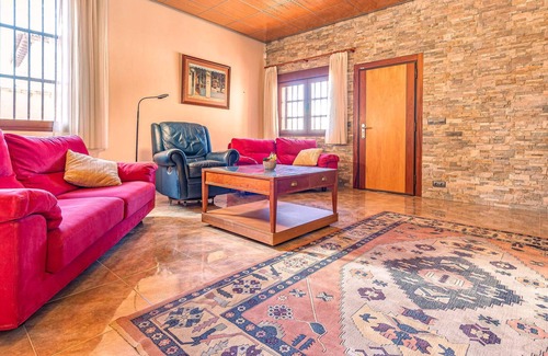 Albolote Maison | 8 chambres hébergement à Albolote