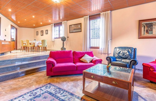 Albolote Maison | 8 chambres hébergement à Albolote