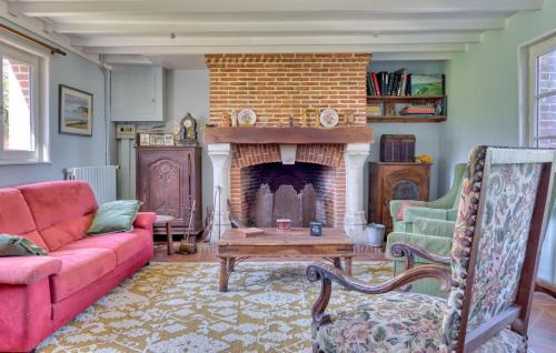 Vattetot-sur-Mer Maison | 8 Bedroom Nice Home In Vattetot-Sur-Mer