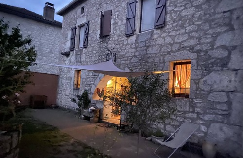 Belfort-du-Quercy Maison | Maison de vacances 8 chambres avec piscine dans charmant village du Lot