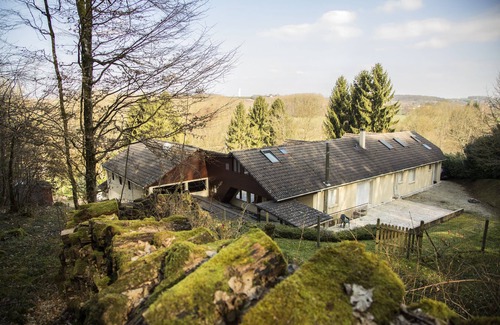 Chateau-Renard Maison | 8 Cbres/jacuzzi 6 places/petanque/billiards/babyfoot 1h30 from Paris