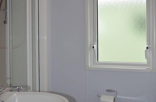 Slate Islands Maison | Sunnybrae Caravan Park