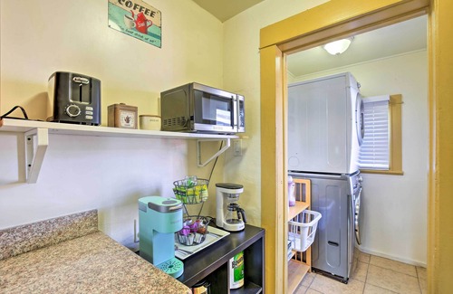 North Long Beach Cottage | 8 Mi to Aquarium: Long Beach Bungalow w/ Patio!
