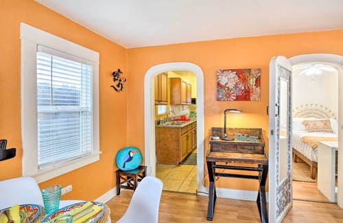 North Long Beach Cottage | 8 Mi to Aquarium: Long Beach Bungalow w/ Patio!
