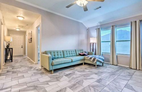 Little Rock Maison | 8 Mi to Downtown Little Rock Home with Fenced Yard