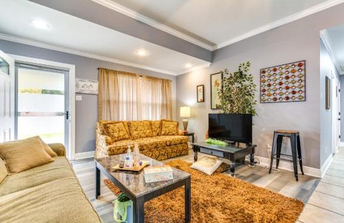 Little Rock Maison | 8 Mi to Dwtn Little Rock - Home with Fenced Yard!