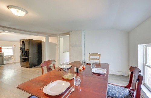 Bath Appartement | 8 Mi to Keuka Lake: Walkable Apartment in Bath