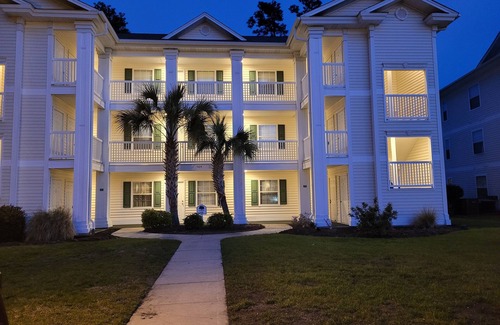 Carolina Forest Copropriété | 8 minutes from the oceanfront in a golfing community