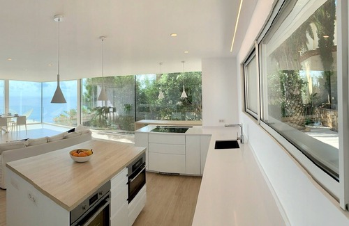 Canyet de Mar Villa | VILLA ROSAMAR LUXE 5 STARS ***** 320 m2, 6 SUITES, SEA VIEW