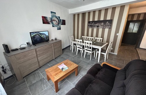 Ervy-le-Chatel Appartement | 8-person apartment