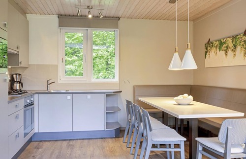Leiwen Maison | 8-person bungalow in the holiday park Landal Sonnenberg