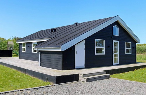 Haslevgarde Maison | 8 person holiday home in Hadsund