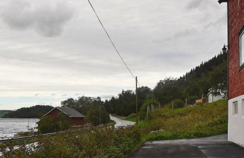 Andalsnes Maison | 8 person holiday home in Åfarnes