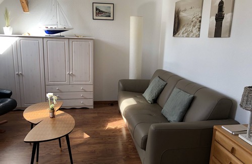 Warnemuende Appartement | 80 m from the beach, everything in view - Anchorage vacation apartment