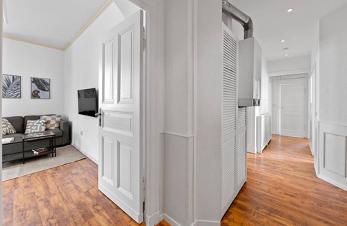Hohenschoenhausen Appartement | 80 m² Appartement ∙ 2 chambres ∙ 5 personnes