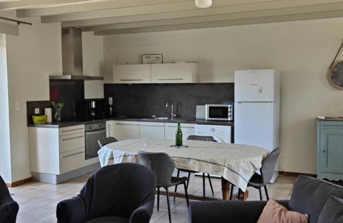Sainte-Marie-du-Mont Maison | 80 m² Gîte ∙ 2 chambres ∙ 4 personnes