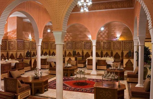 Yasmine Hôtel | 80 m² Hôtel ∙ 127 personnes