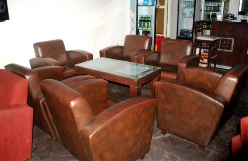 Ijebu Ode Hôtel | 80 m² Hôtel ∙ 2 chambres ∙ 4 personnes