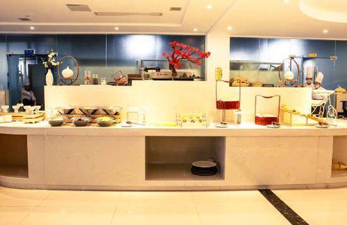 Zhenxiong County Hôtel | 80 m² Hôtel ∙ 3 personnes