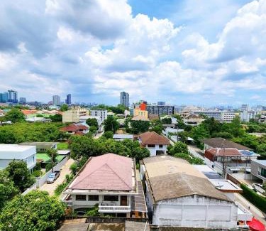 Lat Yao Appartement | 807-STP Homely room Free Wi-Fi and Near BTS line