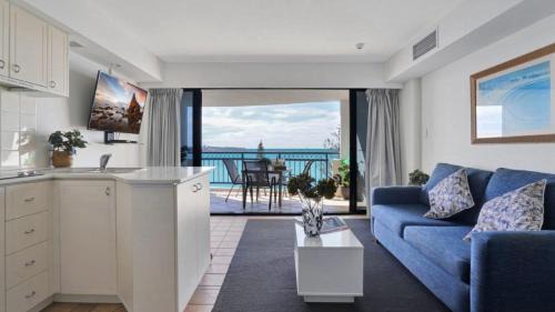 Golden Beach Appartement | #812 Ramada Resort, Beachfront