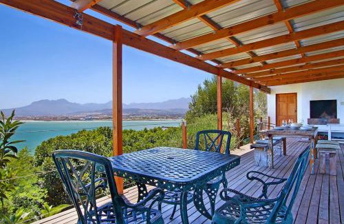Mountainside Maison | 82 Suikerbossie