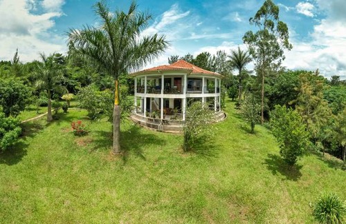 Jinja Appartement | 85 m² Appartement ∙ 2 chambres ∙ 4 personnes