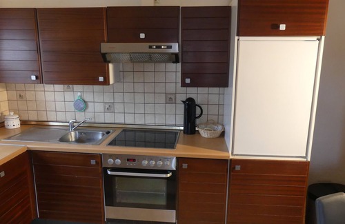Noerdlingen Appartement | Appartement de 85 m² dans le quartier de Löpsingen avec balcon privé