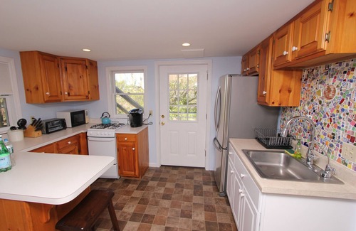 East Sandwich Maison | 89-2 Salt Marsh Rd SD50
