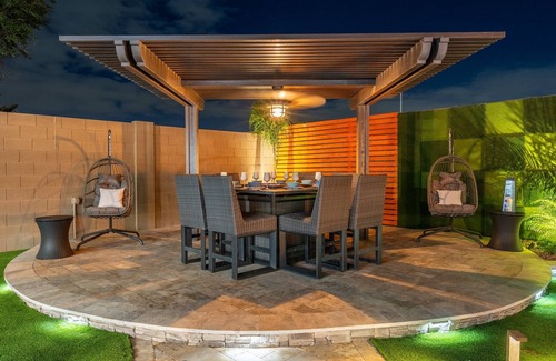 Paradise Vista Estates Maison | 8BR/5Bath Family Friendly Mini Resort w/Heated Pool, Arcade, Billiards, & more