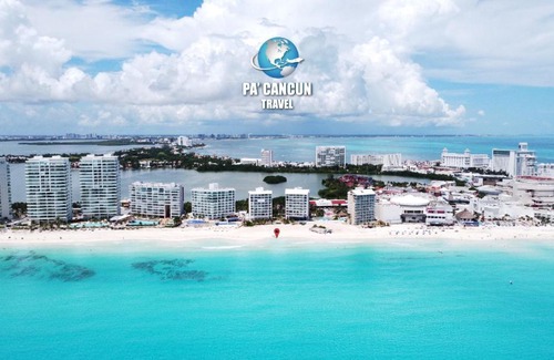 Punta Cancun Appartement | 8th Floor Caribbean Beach View Studio