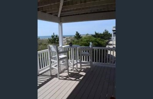 Townsend's Inlet Maison | 9 82nd Street Unit A