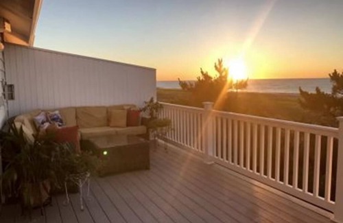 Townsend's Inlet Maison | 9 82nd Street Unit A