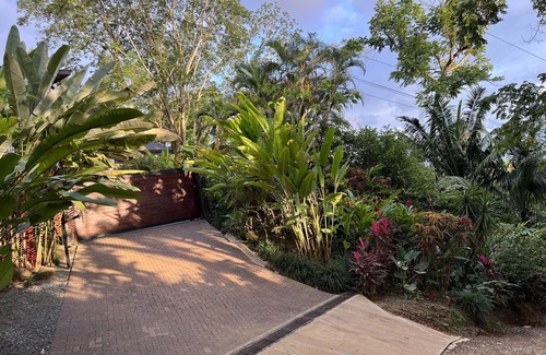 Uvita Villa | UNIQUE-Multiple Ocean View Jungle Balinese Domaine with Gardens & Chickens
