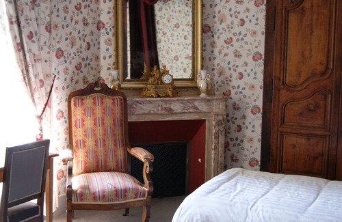 Montjoie-en-Couserans Autre | 9 bedrooms with bathroom and toilet for 23 people, large swimming pool, river
