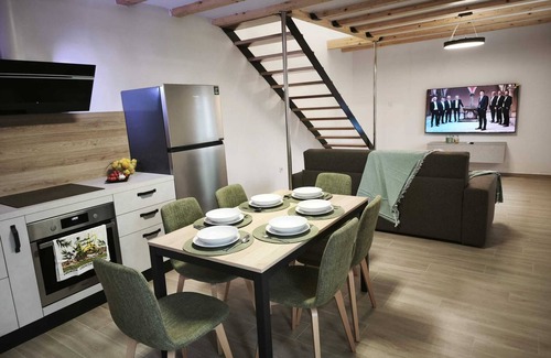 Grandici Maison | 9 km de la mer, Wi-Fi gratuit, barbecue, lave-vaisselle, lave-linge