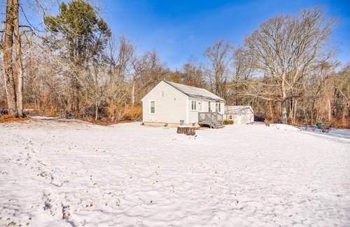 Westport Maison | 9 Mi to Beach Home with Private Yard in Westport