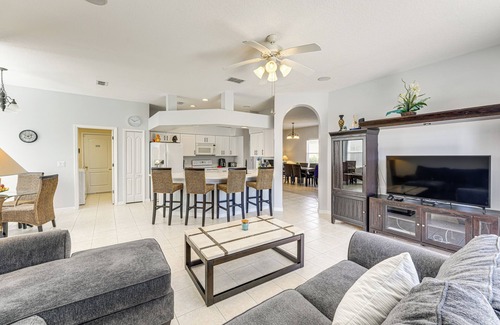 West Haven Maison | 9 Mi to Disney World: Family Home w/Lanai!